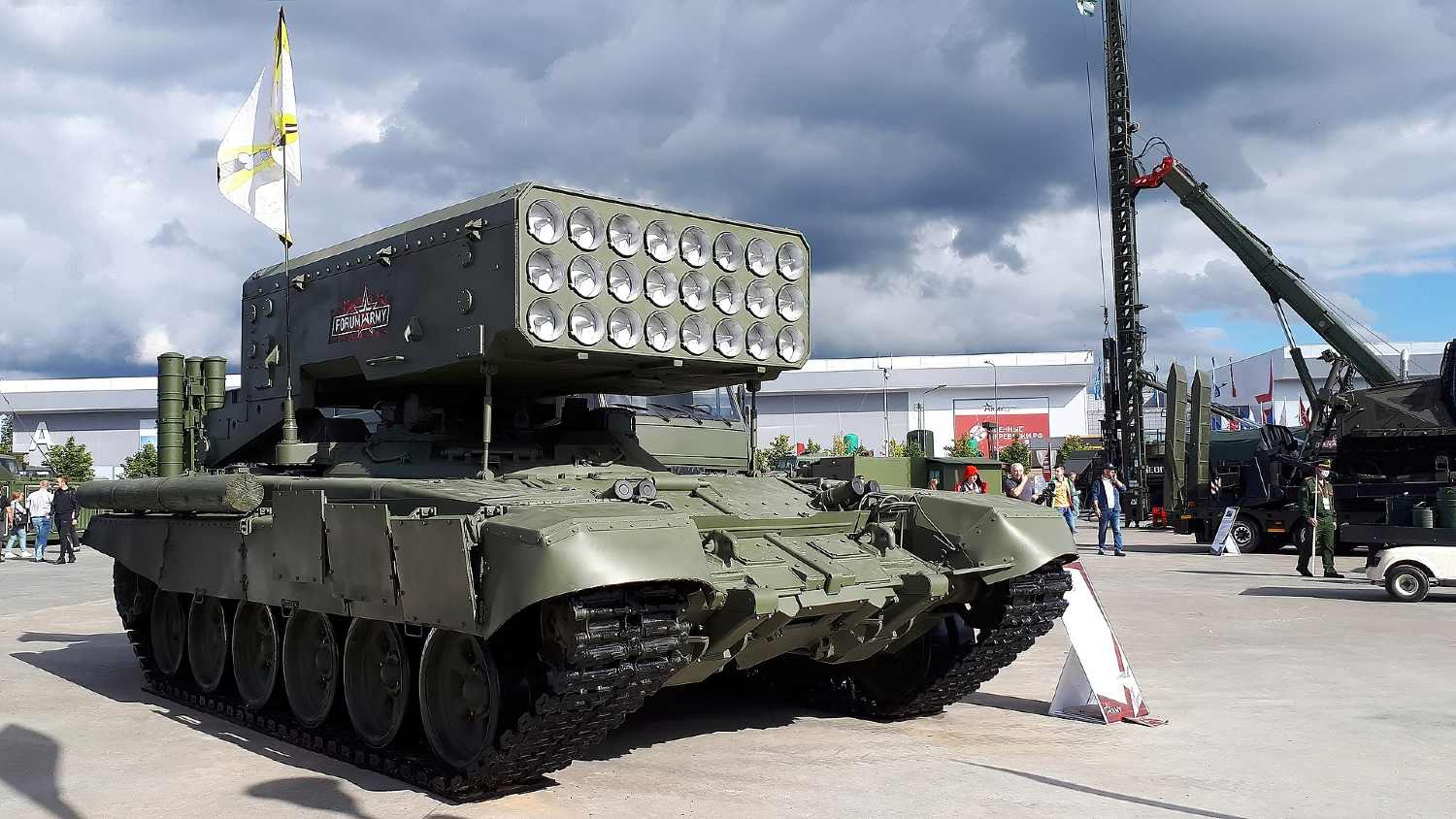 TOS-1A-Solntsepyok.jpg
