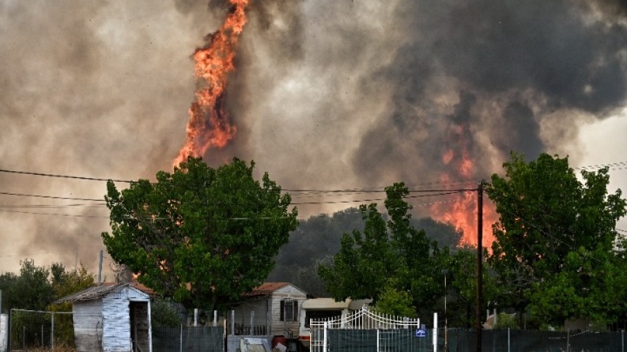 Η καταγραφή της καταστροφής: Συνολικά 60 κτίρια επικίνδυνα για χρήση στις πυρόπληκτες περιοχές